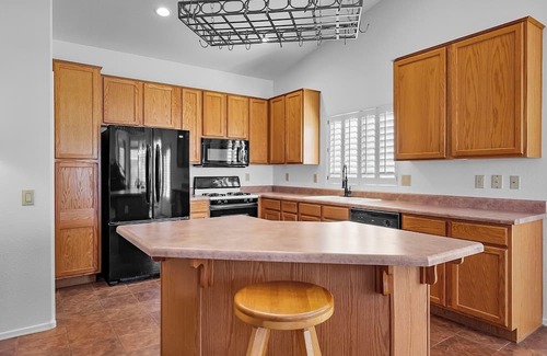 Quail Creek House | Resort style in renowned golf community