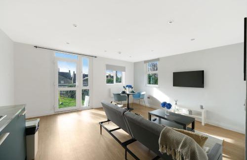 Harlesden Apartment | LiveStay - Modern Apartments on Acton Lane