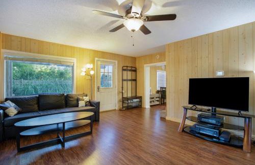 Stevensville House | Stevensville Home Near Beach, State Parks and More!