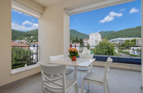 Donja Lastva Apartment | Dimitris Residence