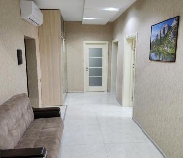 Khatai Apartment | İlk apartment