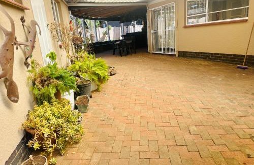 Greater Johannesburg Metropolitan Area Villa | The Garden House