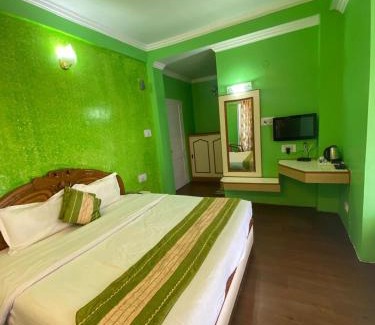 Mashobra Hotel | rock heaven mashobra