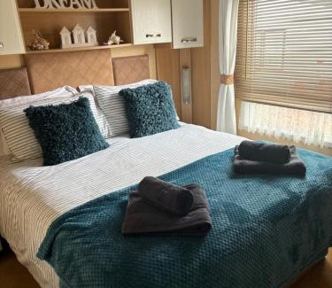 Cayton Resort | Stellas retreat