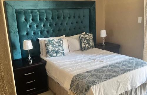 Thohoyandou Cabin | Nyakhosi Lodge