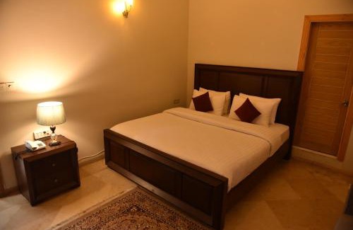 F-6 Sector House | Jacaranda Blossom Guest House