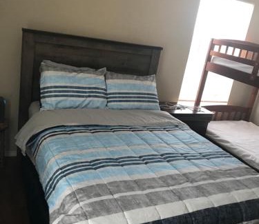 Lone Rock House | White River Cabin