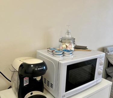 Omagh Other | Speir dorcha cabin