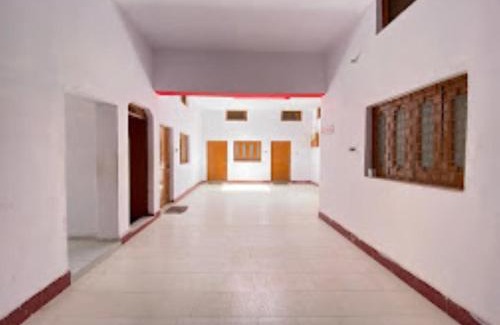Orchha Hotel | Hotel Shri Mahant , Orchha