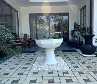 Kaluwamodara Hotel | a - Lili Villa