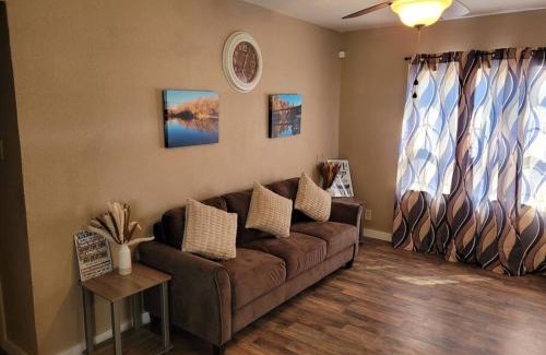 Glenwood House | Cozy House near Caddo River