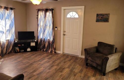 Glenwood House | Cozy House near Caddo River