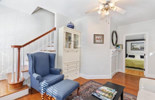 Cannonborough Elliotborough House | The Carriage House at Ashley Inn circa 1852 Just 4 Blocks To King