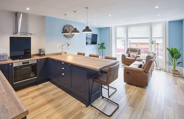 Host & Stay | The Seaside Escape