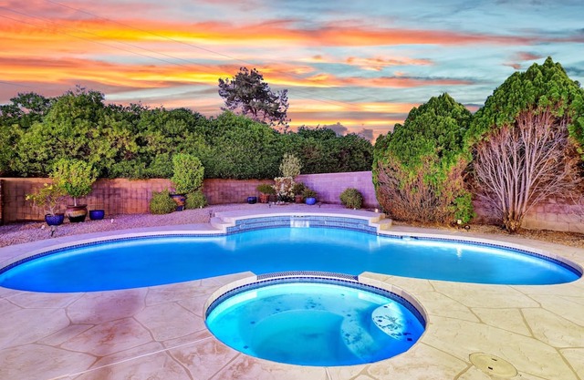 Amenities Galore! Outdoor Living & lots of Games