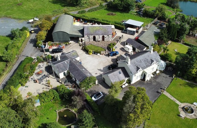 Self-Catering Holiday Cottages close to Belfast and Airports