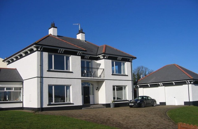 Stunning new home in exquisite location