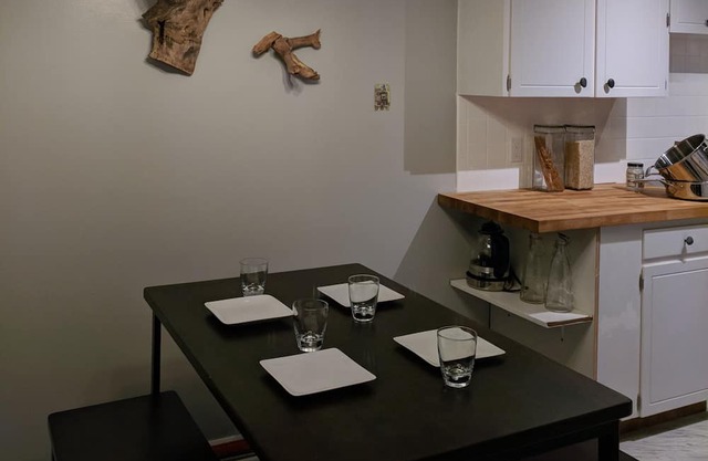 Cozy pad near the lake