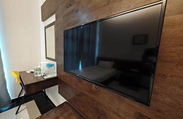 Citrine Hotel