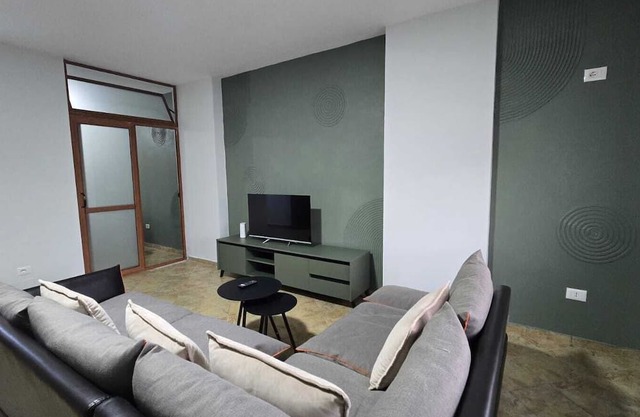 Tirent Apartment-One Bedroom Central
