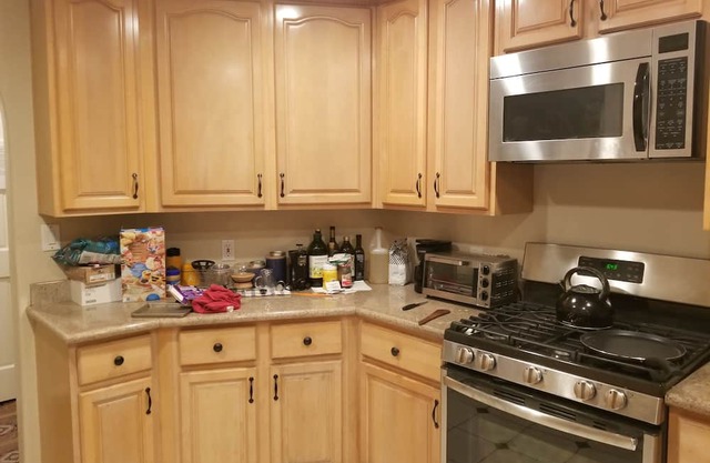 Charming 1-bedroom house in Menlo Park with Private Bath