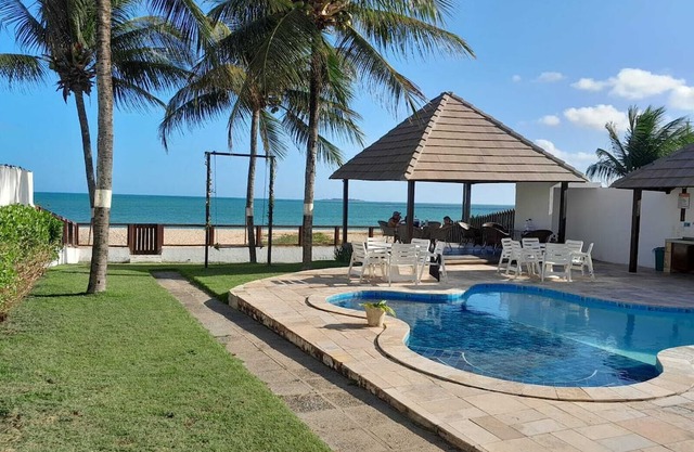 Beachfront house in the best location in Serrambi.