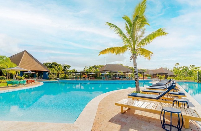 PF83 High Standard House with 5 Suites - Praia Bella, Exclusive Access to the Beach - Praia do Forte