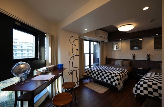 Namba/Dotonbori/Shinsaibashi/8 min. walk/Free WIFI/Max 3 guests