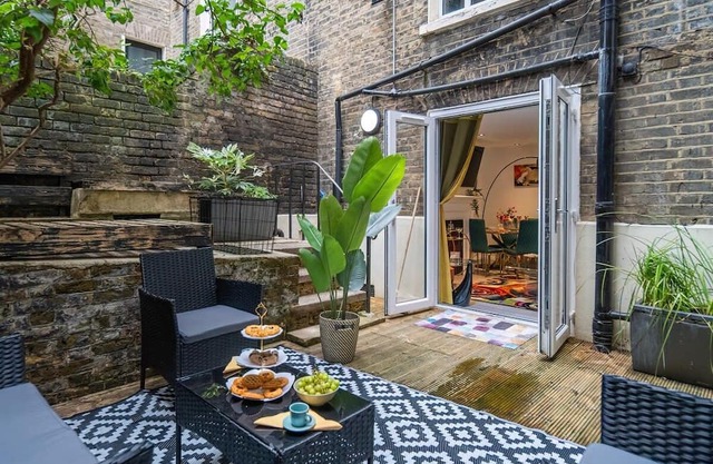 Livestay Trendy Modern 3Bed 3Bath House In Dalston