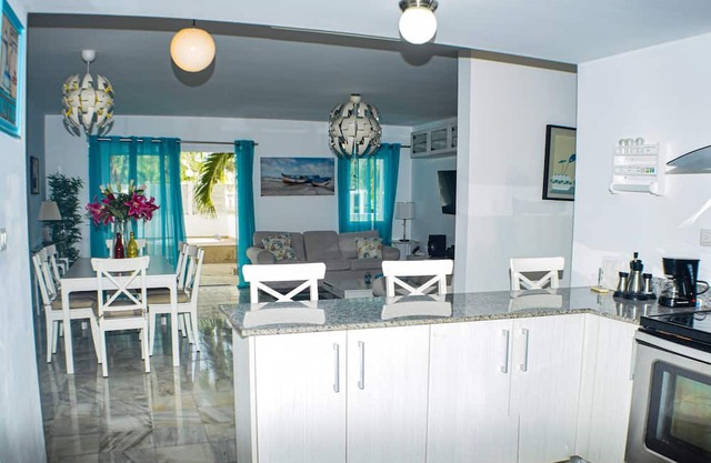 Beachside Golfers Getaway Newly Renovated Apartment