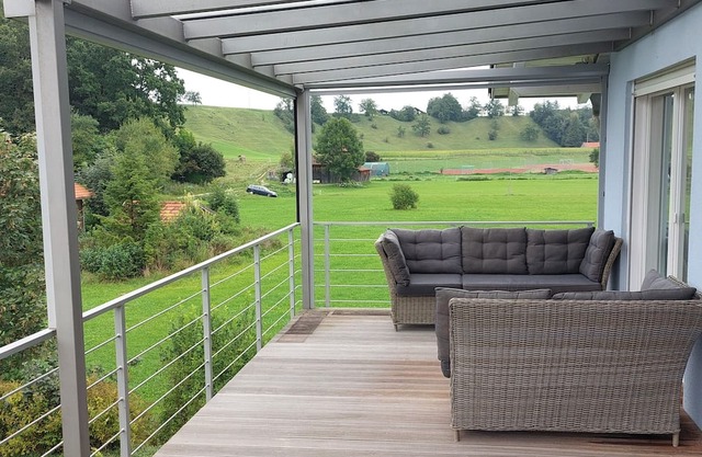 Apartment approx. 80m2 + 30m2 balcony in Schongau with charging station for e-car 11 KW