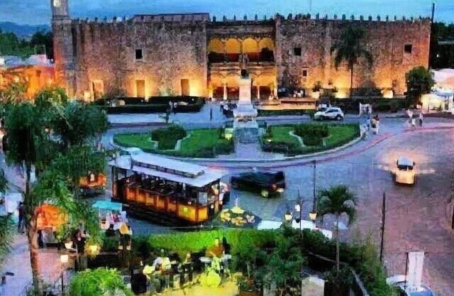 One floor house w/2 bdr 2 bath | Shared Pool