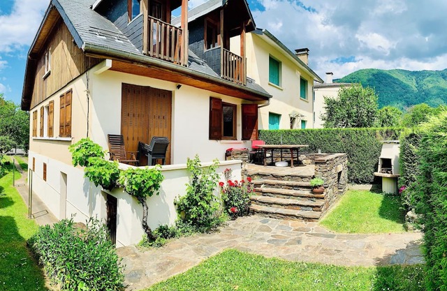 Maison Proche du Centre Ville et Lac, Terrasse Jardin, Parking