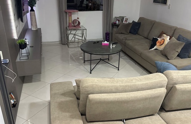 Phenomenal House with AC in Encarnación