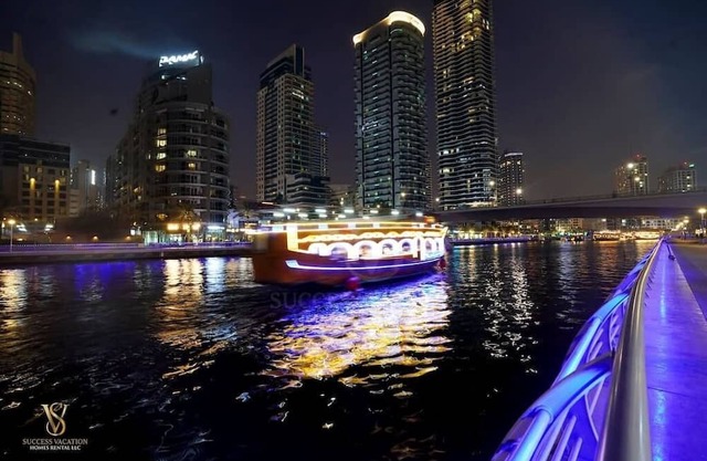 Everyday free housekeeping provided, marina view