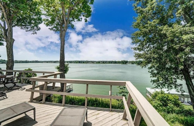 Lakefront house with one of the best views on Buckeye Lake. Dock Included.
