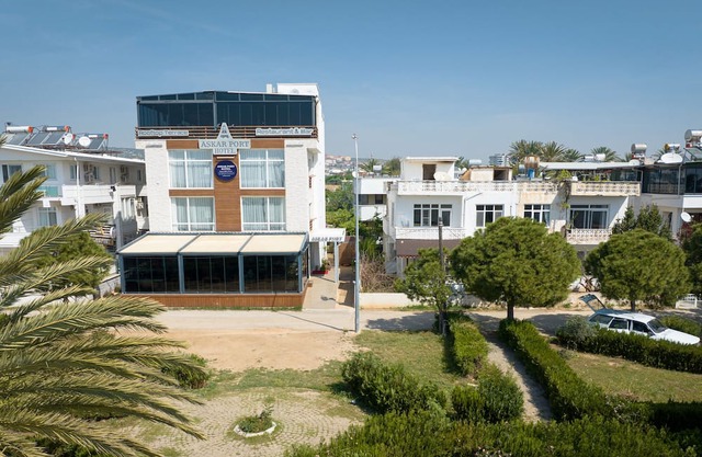 Askar Port Hotel By Continent