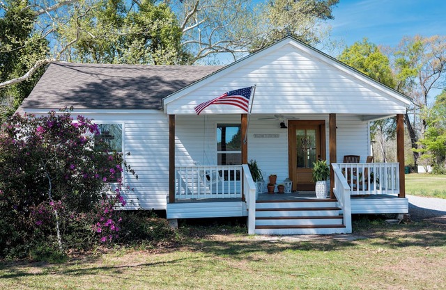 The Sycamores Private Entrance 1.5 Ac 5 Mi to SLU Pet Friendly