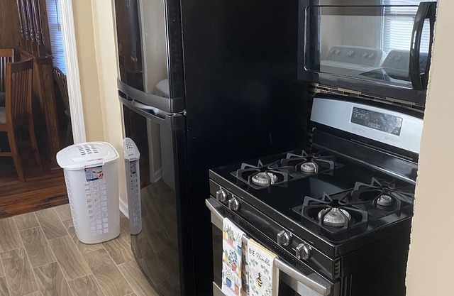 Best Place in Town!n5 min to Graceland & Nike. 30 min to Beale 30 & Casinos.