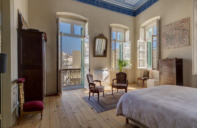 Neoclassical appartment in the historical center of Ermoupolis - Syros
