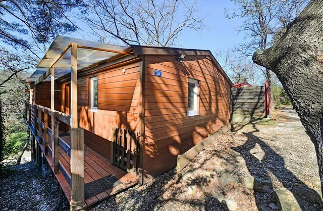 Spend a wonderful family vacation in this cozy vacation home.