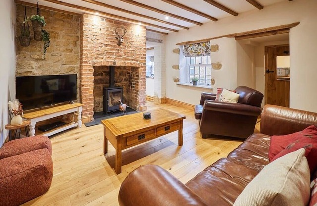 Host & Stay | Badger Cottage