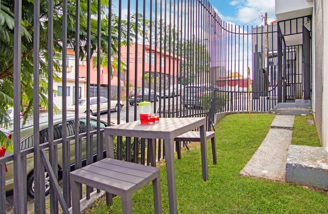 3 Bedroom Apartment close to the US Embassy