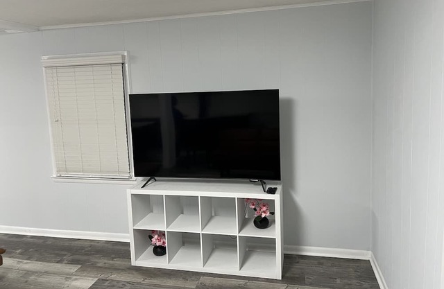 The Lighthouse~country living at its best!