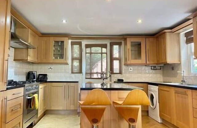 Wynyard Retreat: 3BR Charm