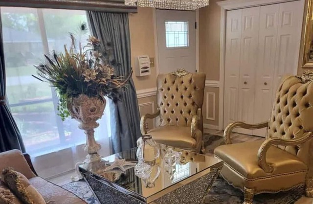 93) Entire 4 bedroom home with fenced yard!