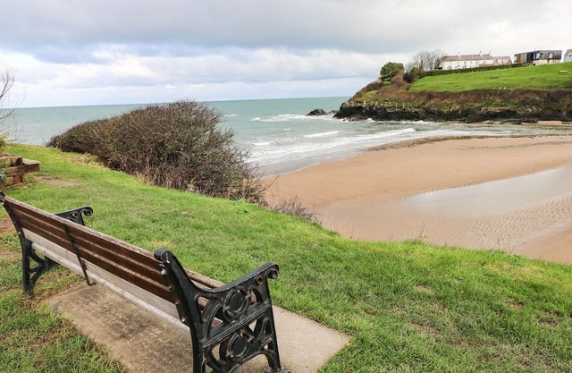 GAZETTE, pet friendly, luxury holiday cottage in Aberporth