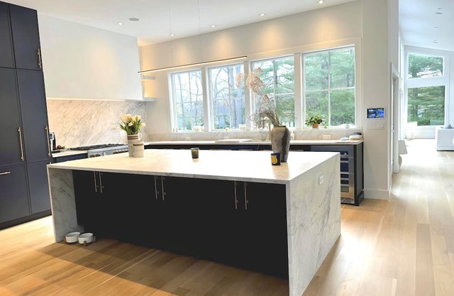 Quogue Newly Built 6BR 5.5BA Summer Escape