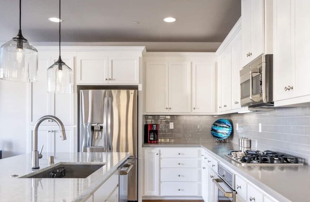 Blue Dune - Marina Townhome - New Near the Beach