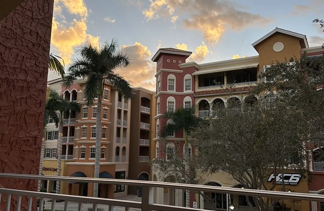 Extreme Fun Naples Condo